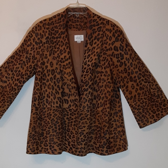 Vakko Suede Leather Leopard Print Jacket. - Picture 2 of 14